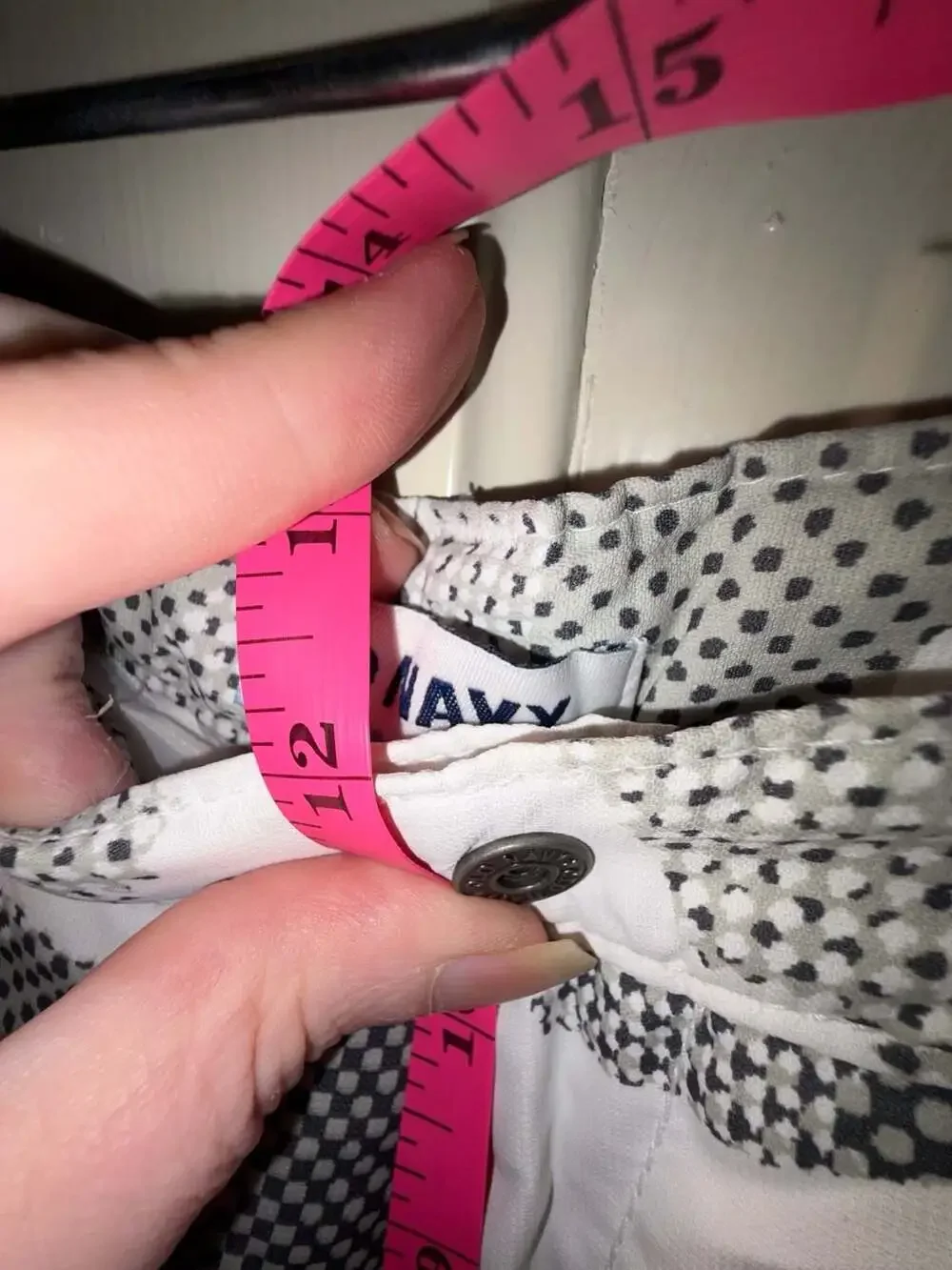 Old Navy White and Grey Pixel Camo Cargo Pants Size 12